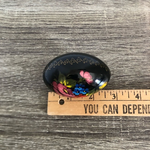 Vtg Hand Painted Ukrainian Egg - Picture 5 of 10